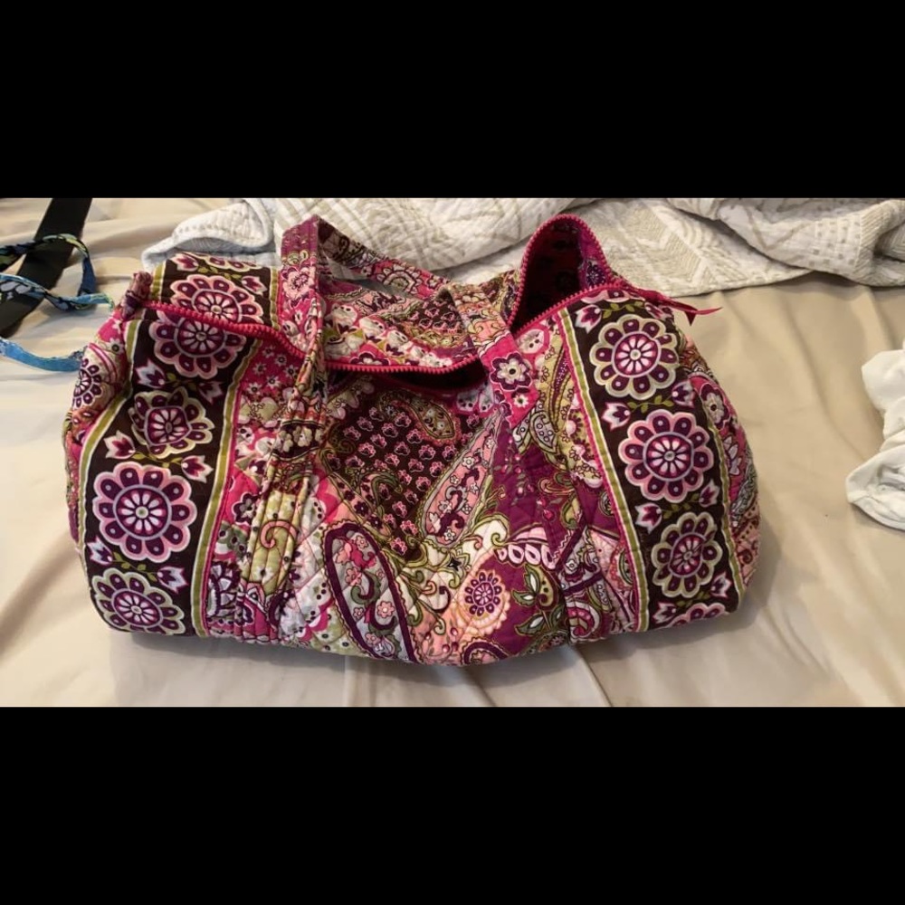 vera bradley duffle bag